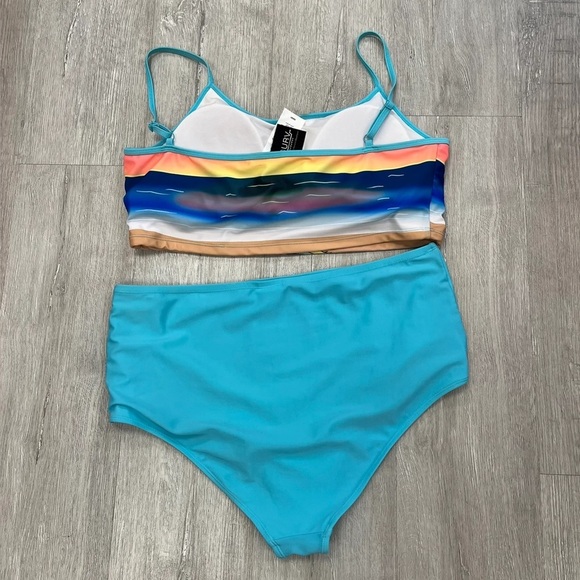 RARE Disney Aulani Resort Minnie Mouse 2 Piece Swimsuit - Size XL - Picture 3 of 5